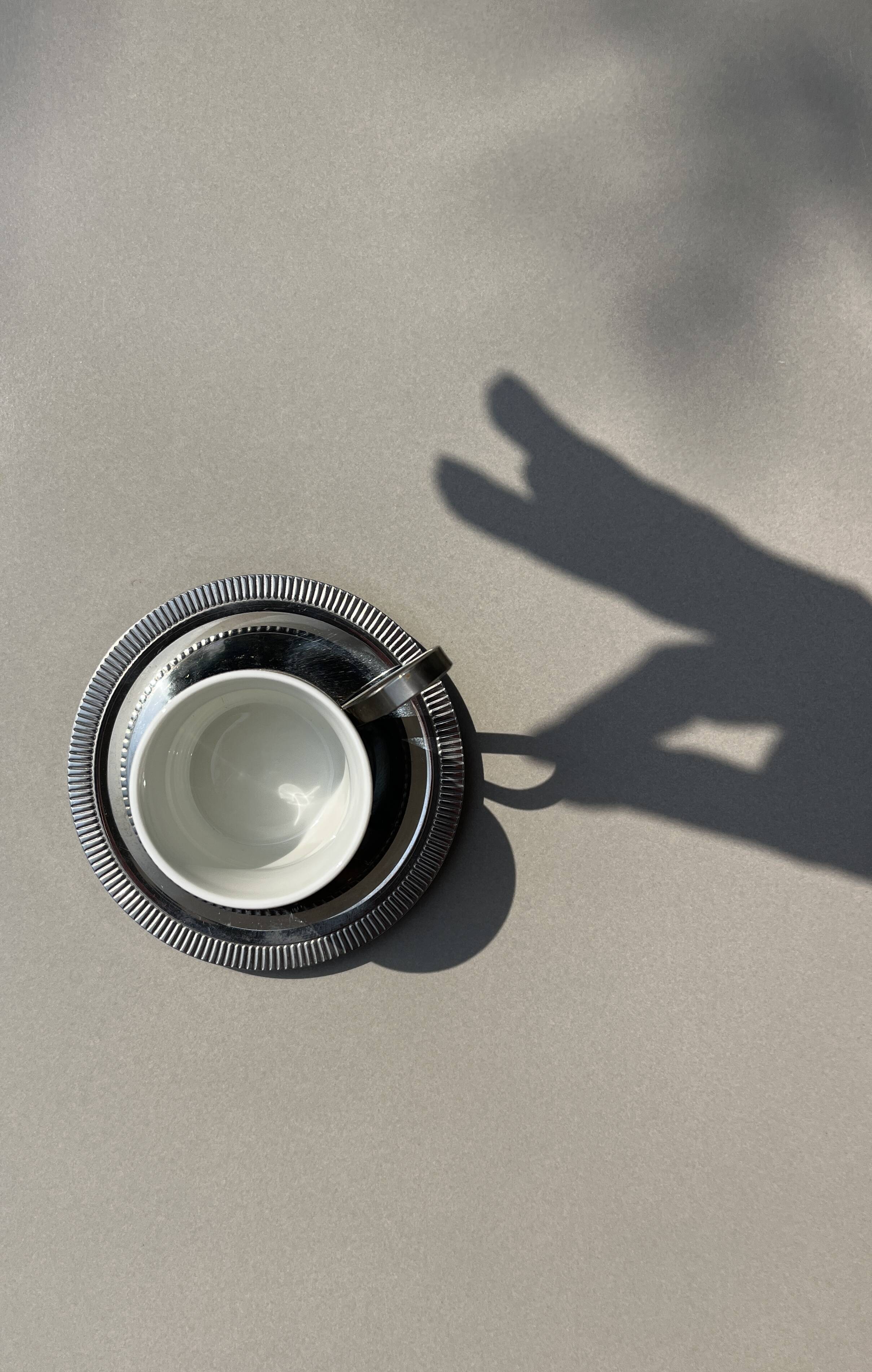 Set of 6 cups with saucers letang remy