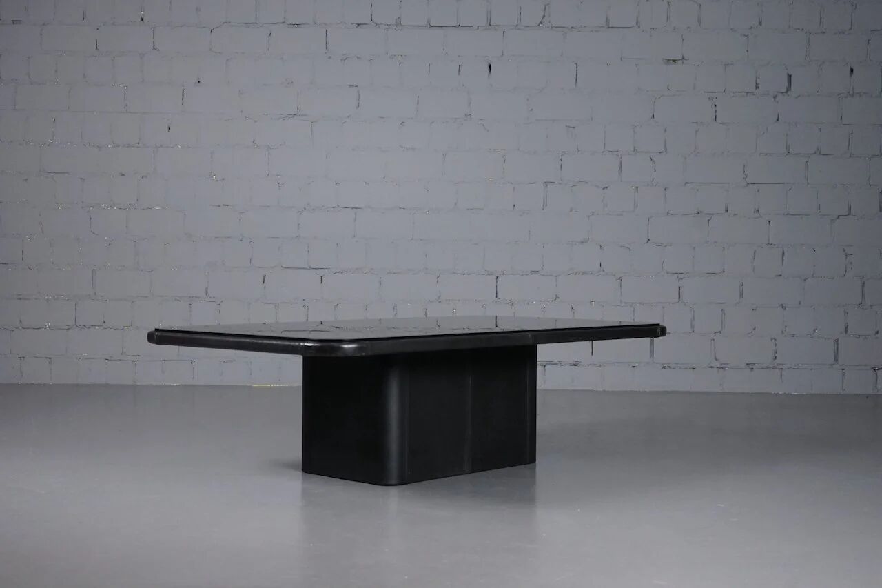 Coffee table (DS 3011) with mirror glass & leather from De Sede