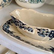 Saucière Gien en terre de fer bleue, service "Ibis bleu" n°1