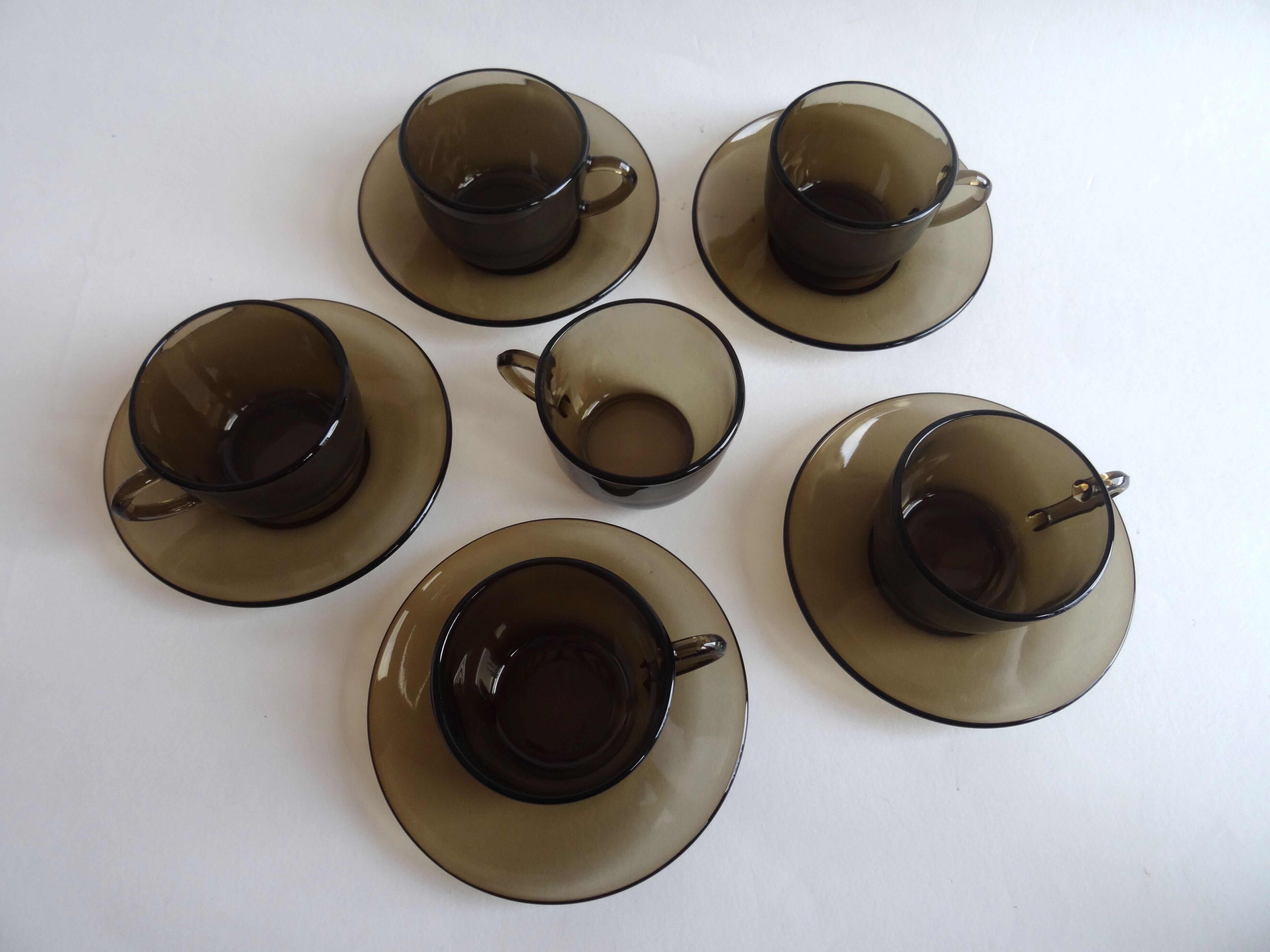 Brown Vereco coffee cups