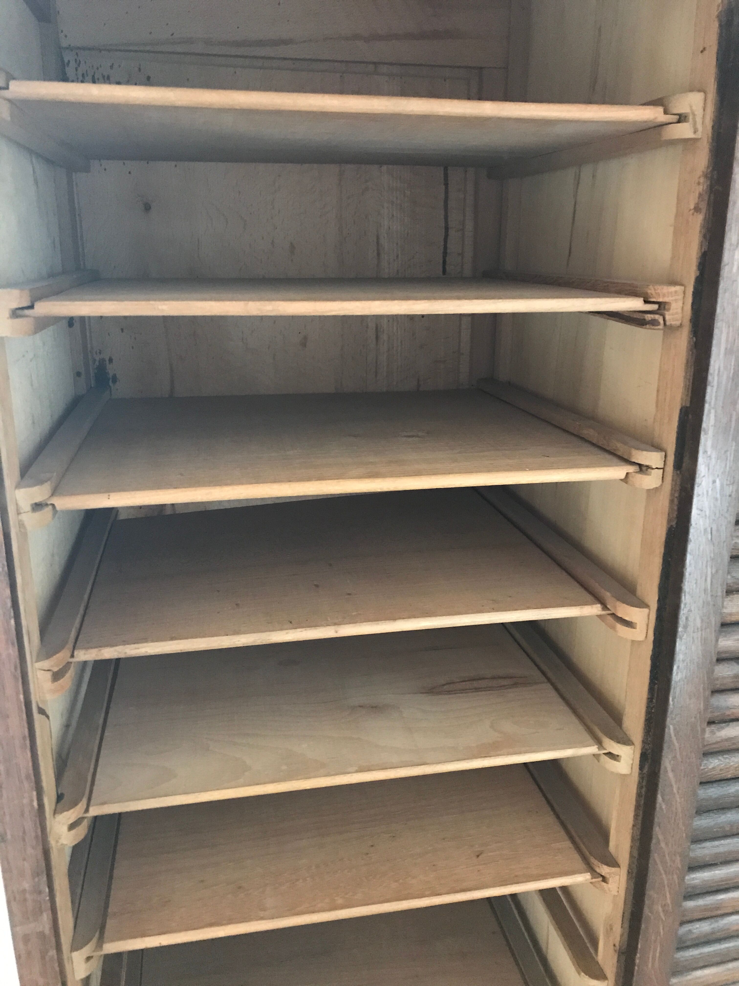 Double curtain Cabinet