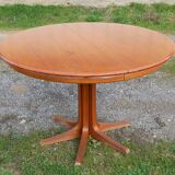 Dining round vintage with extensions