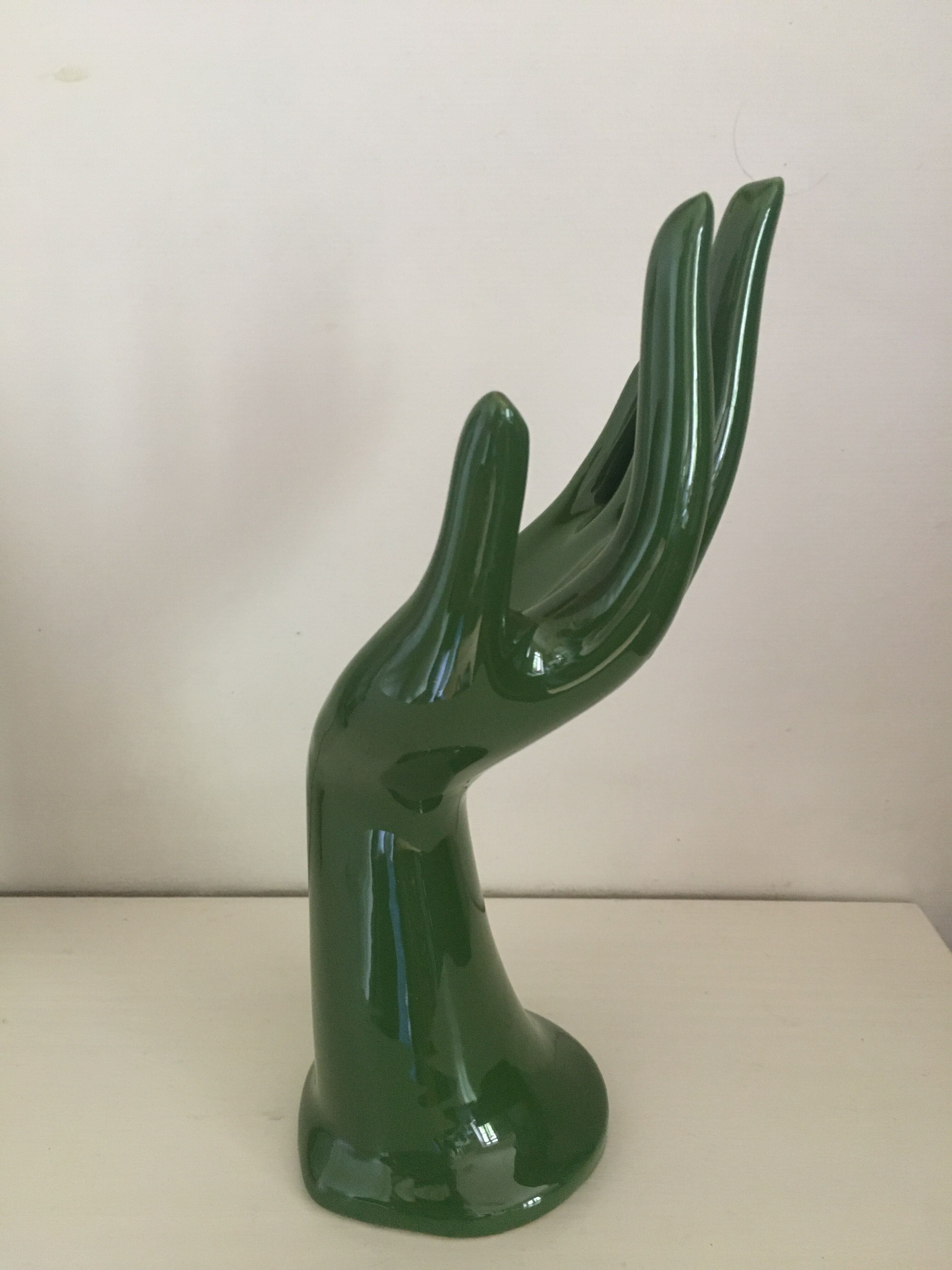 Hand baguier green ceramic 70s
