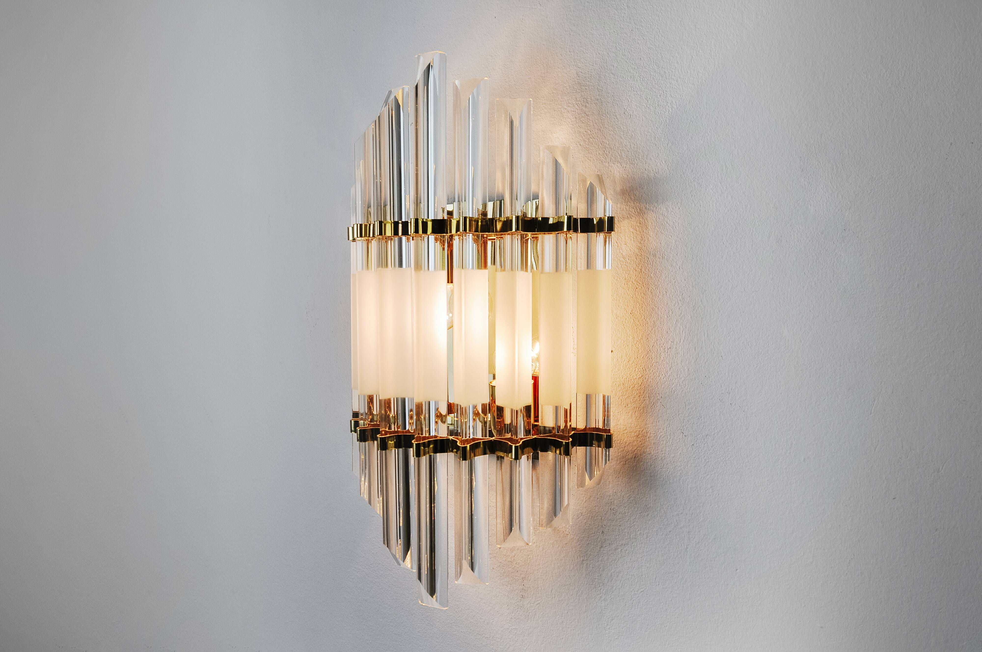 Venini wall lamp, murano triedri glass, italy, 1970
