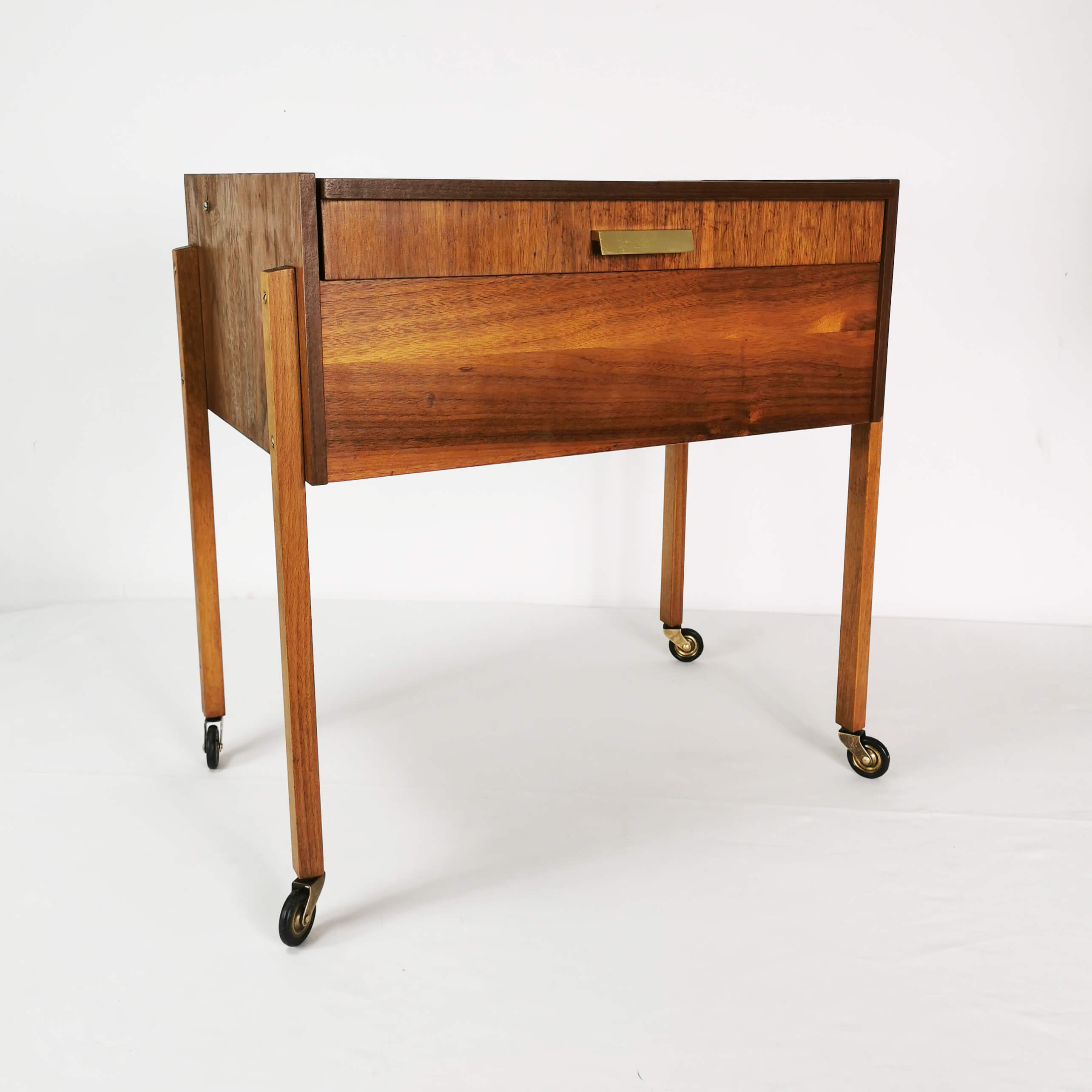 Mobile cabinet, thread, Germany, 1970s