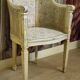 Fauteuil de bureau de style Louis XVI en bois laqué, cannage et tissu