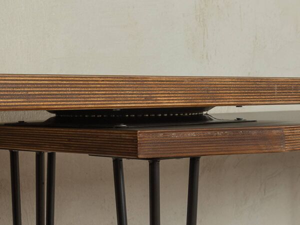 Bureau extensible unique, recyclé