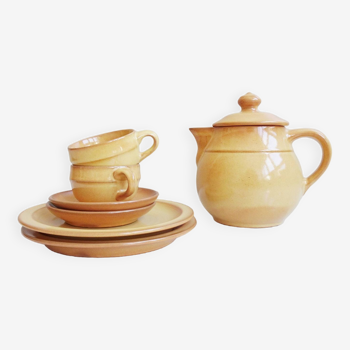 Stoneware tea service by Friesland Ceracron