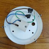 Square ceiling light in transparanting chiseled glass