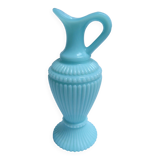 Trianon vase in opaline