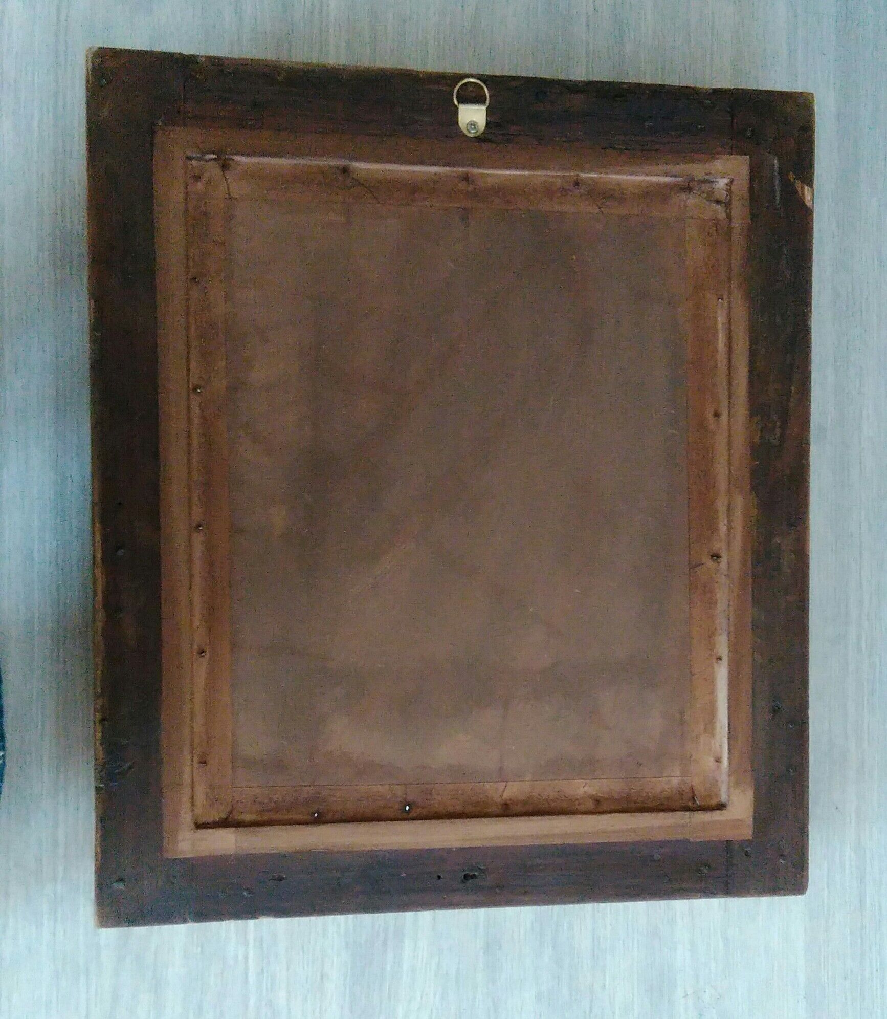 Golden romantic mirror with gold leaf