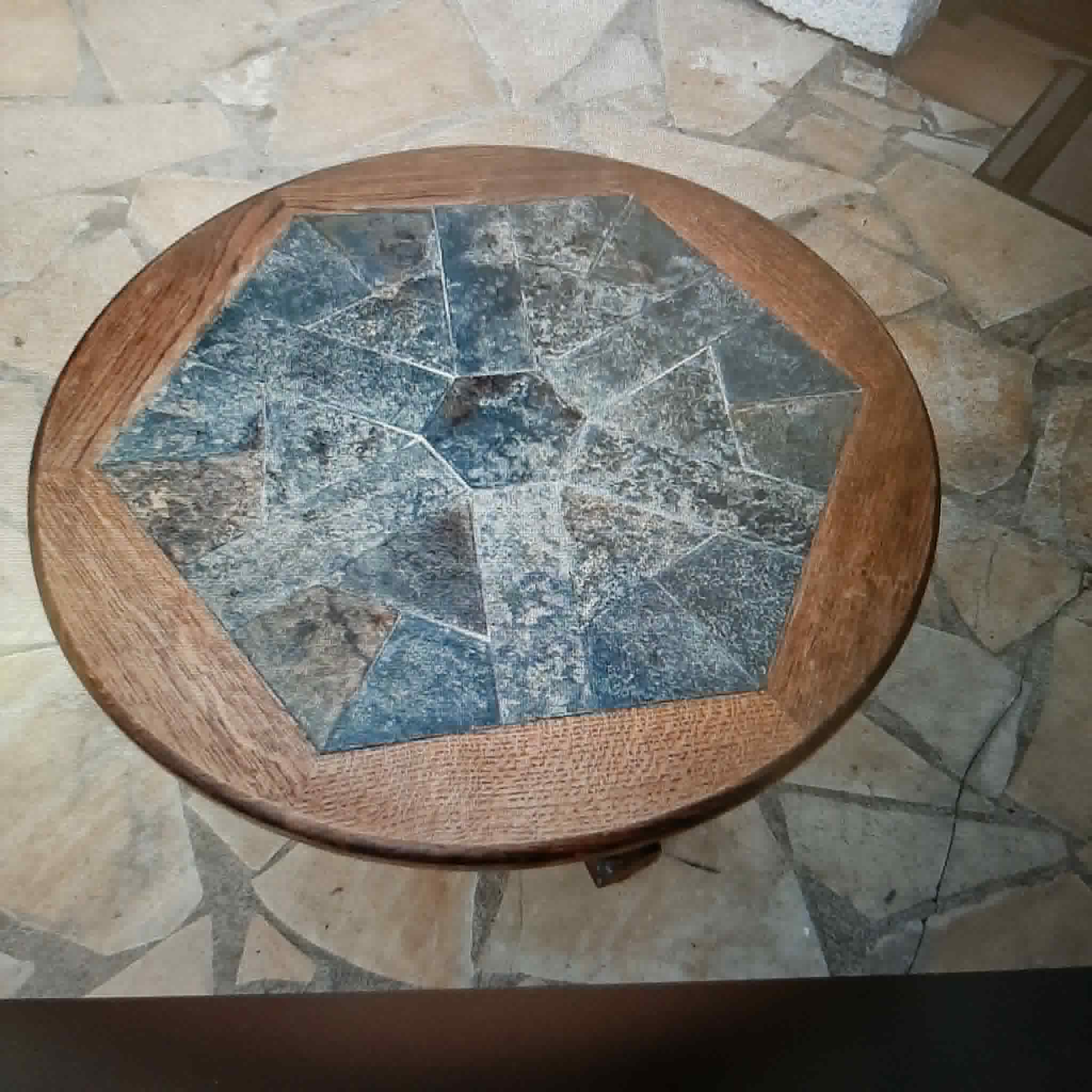 Round coffee table in solid oak and slate / signed Motard