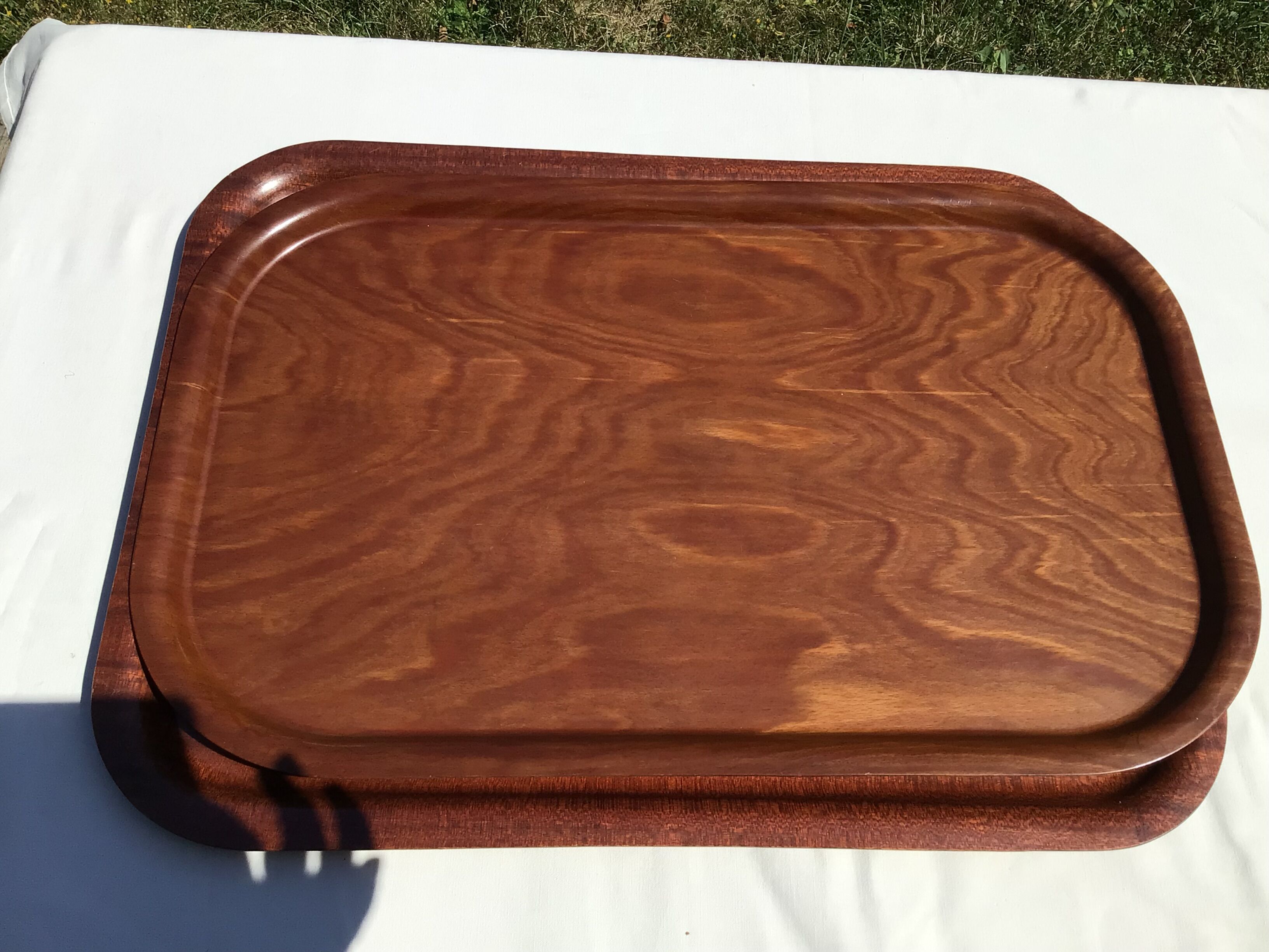 XL tray rounded compressed wood