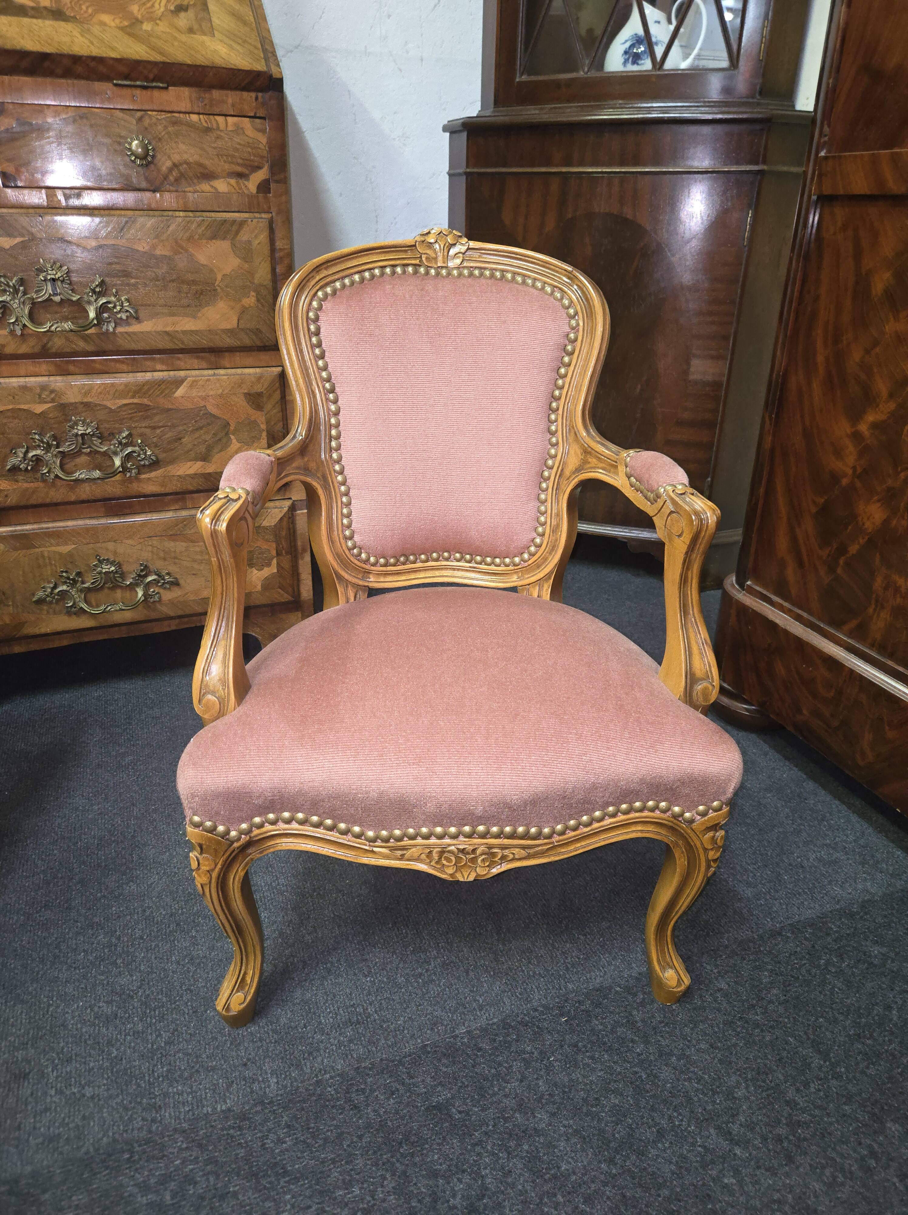 Child's armchair in Louis-Philippe style in walnut, second half of the 20th century.