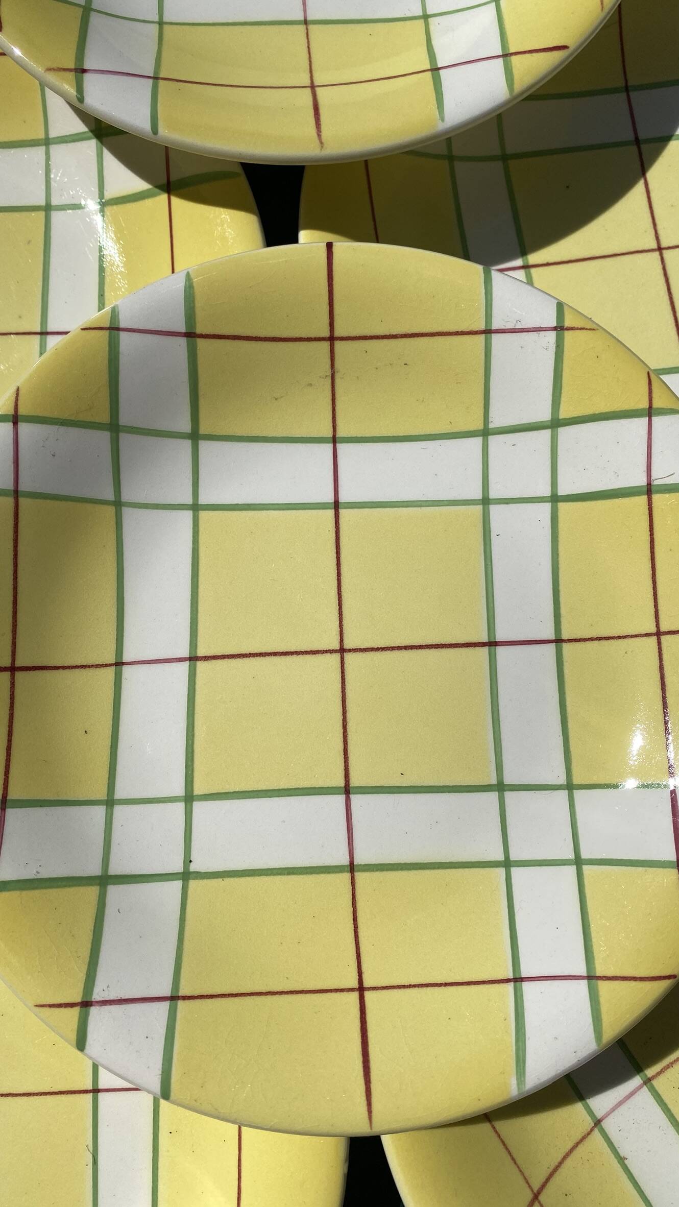Dessert plates Salins France towel pattern from the 50s-60s.