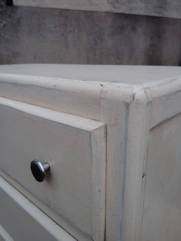 Petite commode vintage