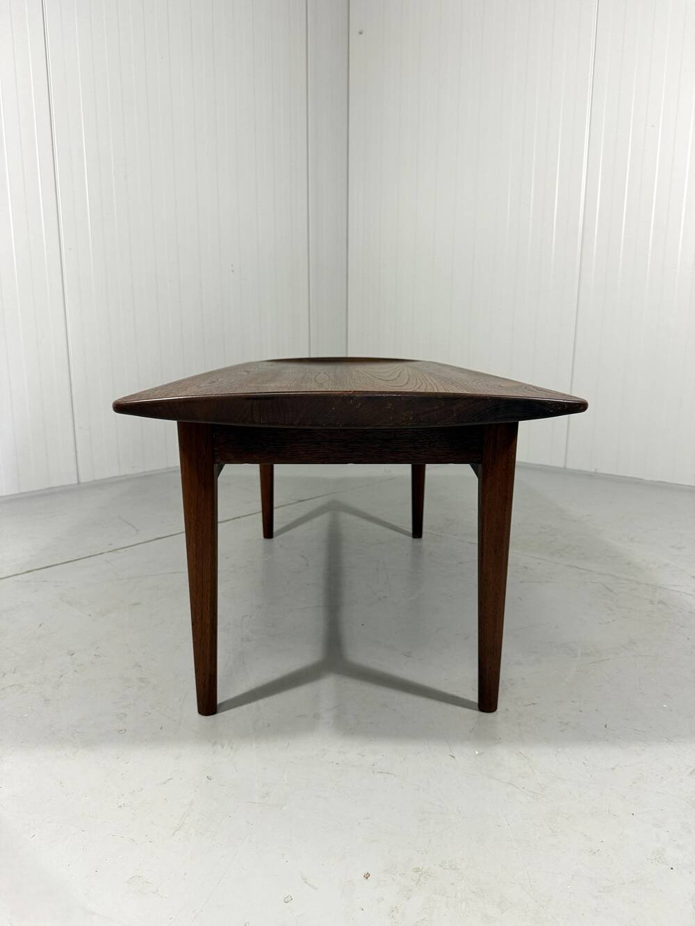 France & Daverkosen FD503 teak coffee table by T. & E. Kindt Larsen