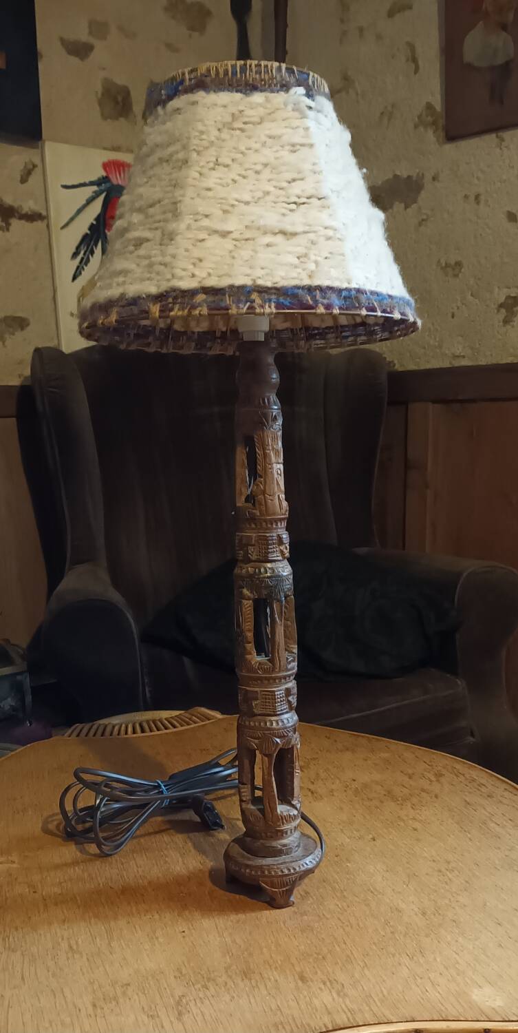 Ethnic lamp