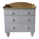 Old English chest of drawers revisited patinated pearl gray, wooden tray.