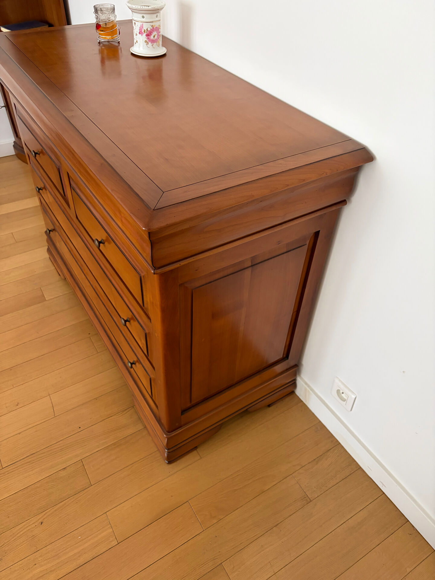 Louis-Philippe chest of drawers