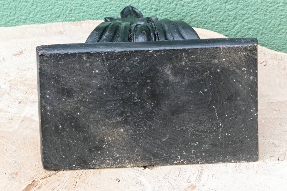 Pair of plaster wall brackets