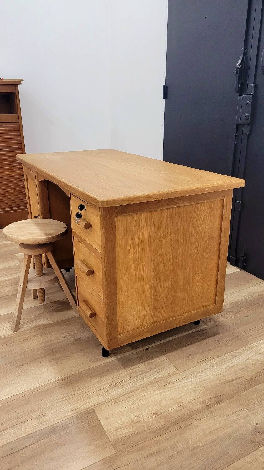Oak desk