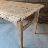 Farm table