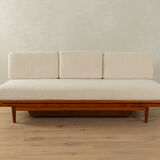 1950s sofa by Knoll Antimott
