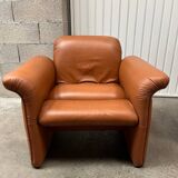 Pair of Italian designer leather armchairs