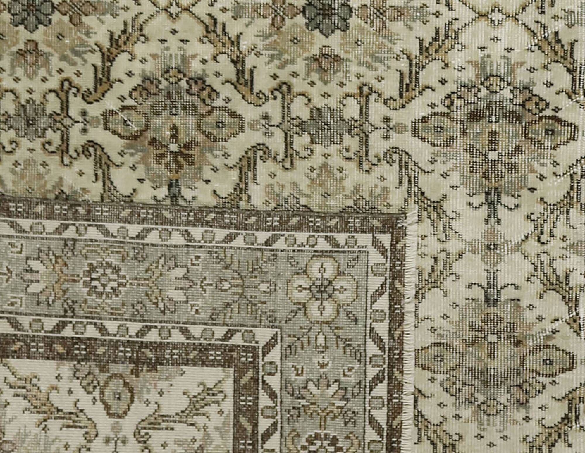 Large Vintage Turkish Carpet Beige Floral 320 x 210 cm