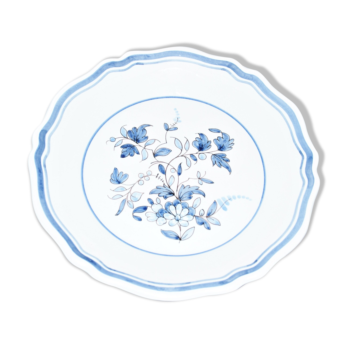 Compotier A. Montagnon decorated with blue camaïeu flowers