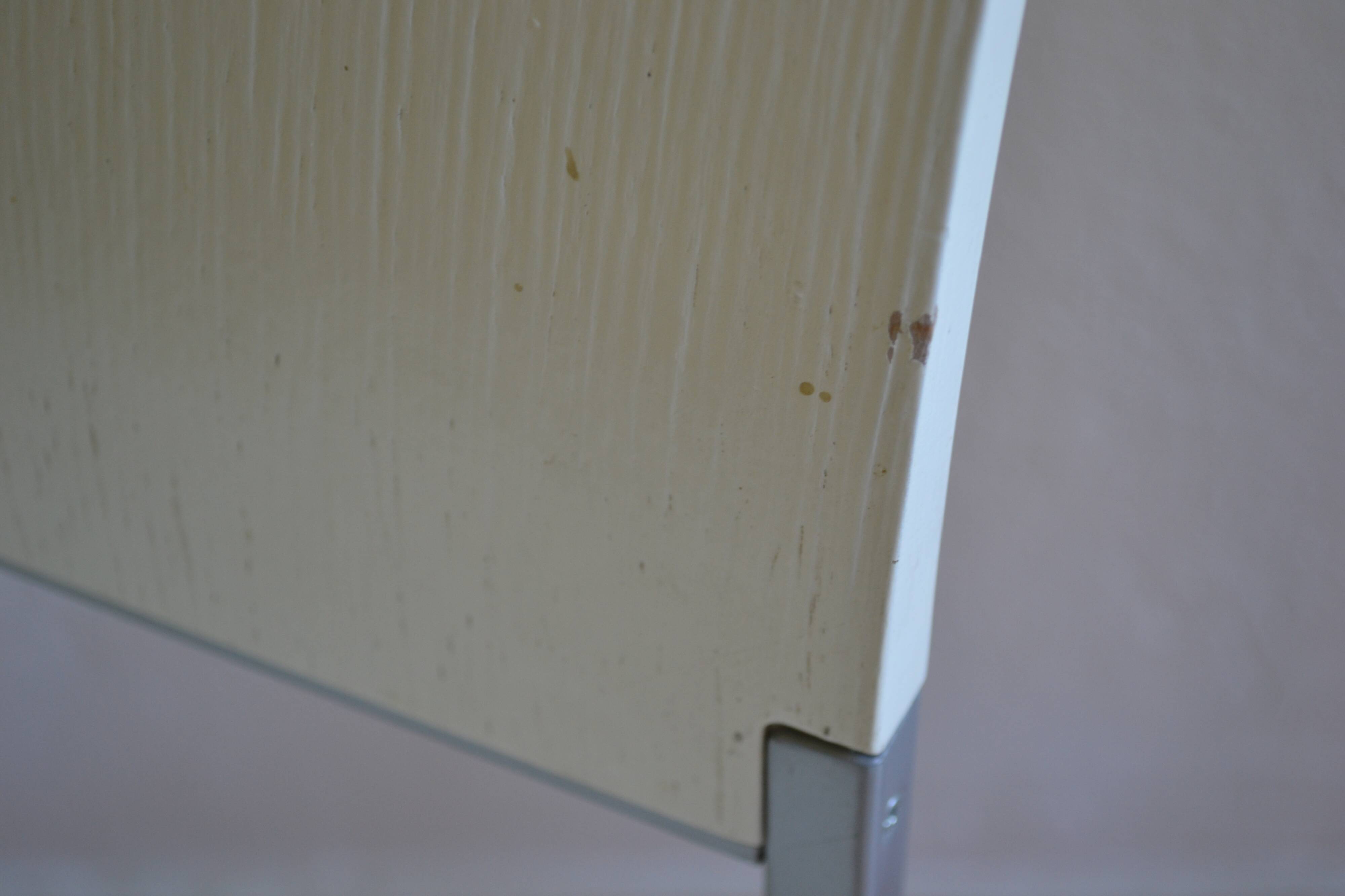 Set of 4 vintage metal and wood chairs from the 1990s.