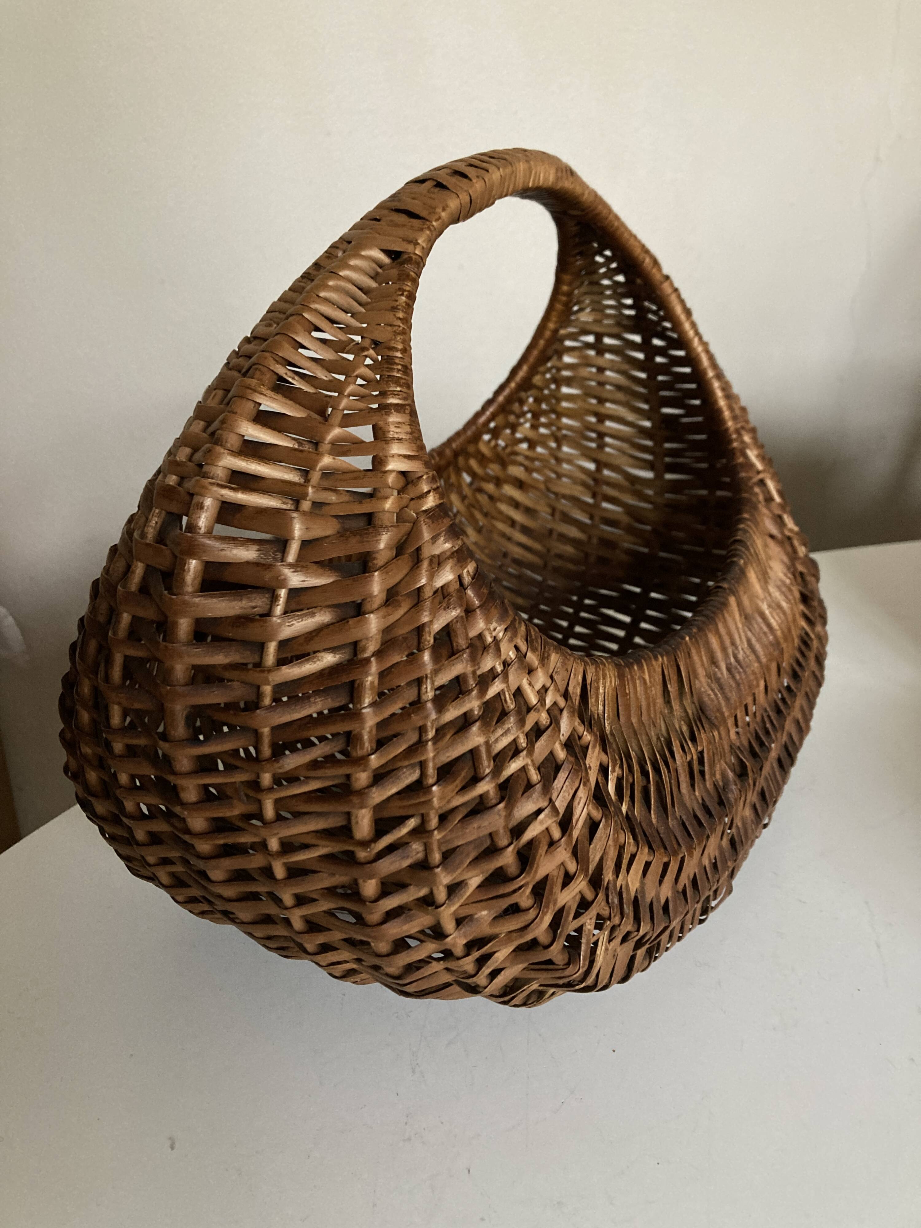 Gondola basket 1960