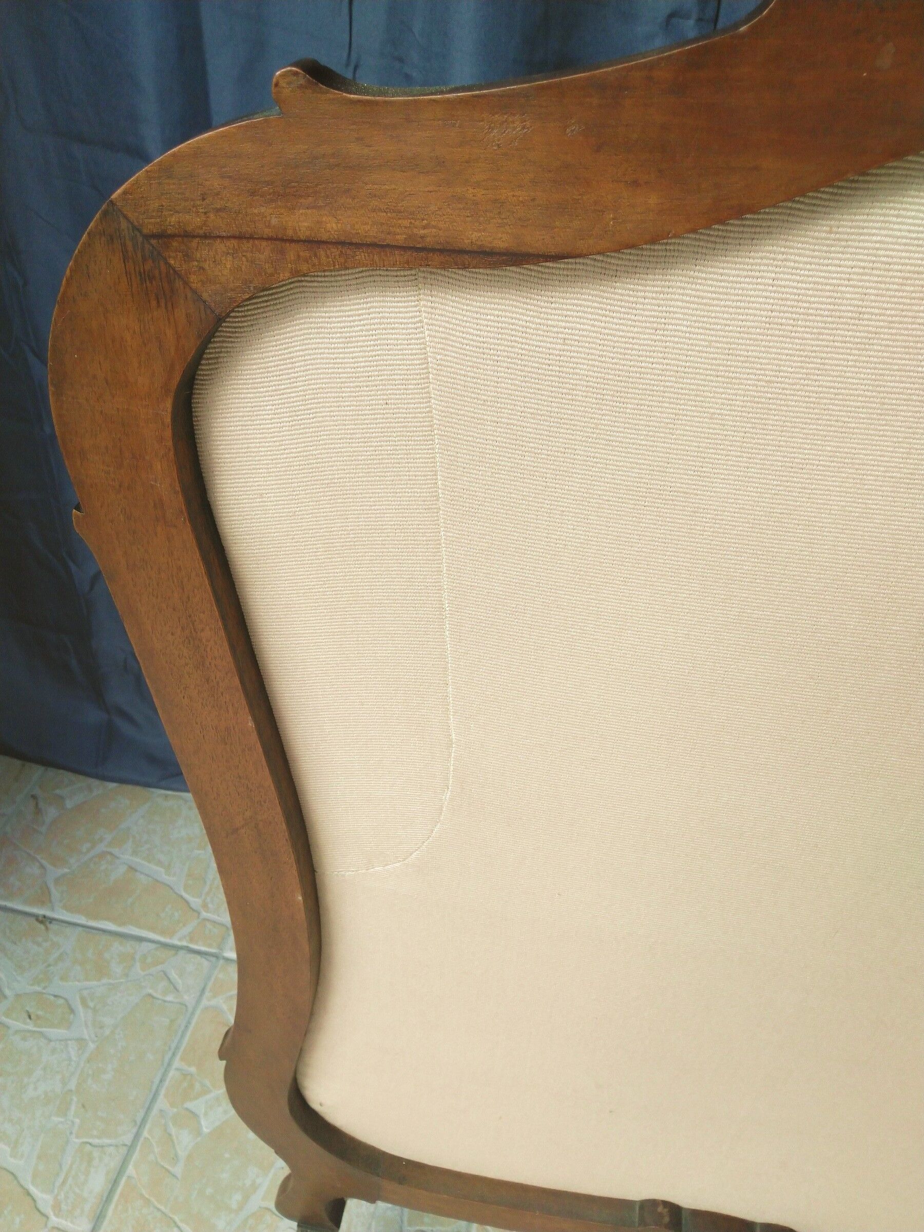 Louis XV Rocaille style firewall in walnut