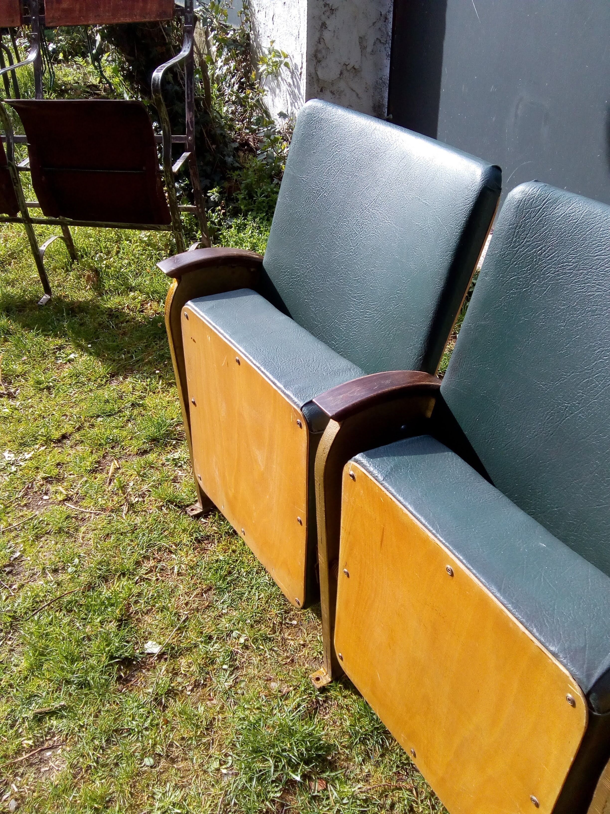 Cinema armchair theatre