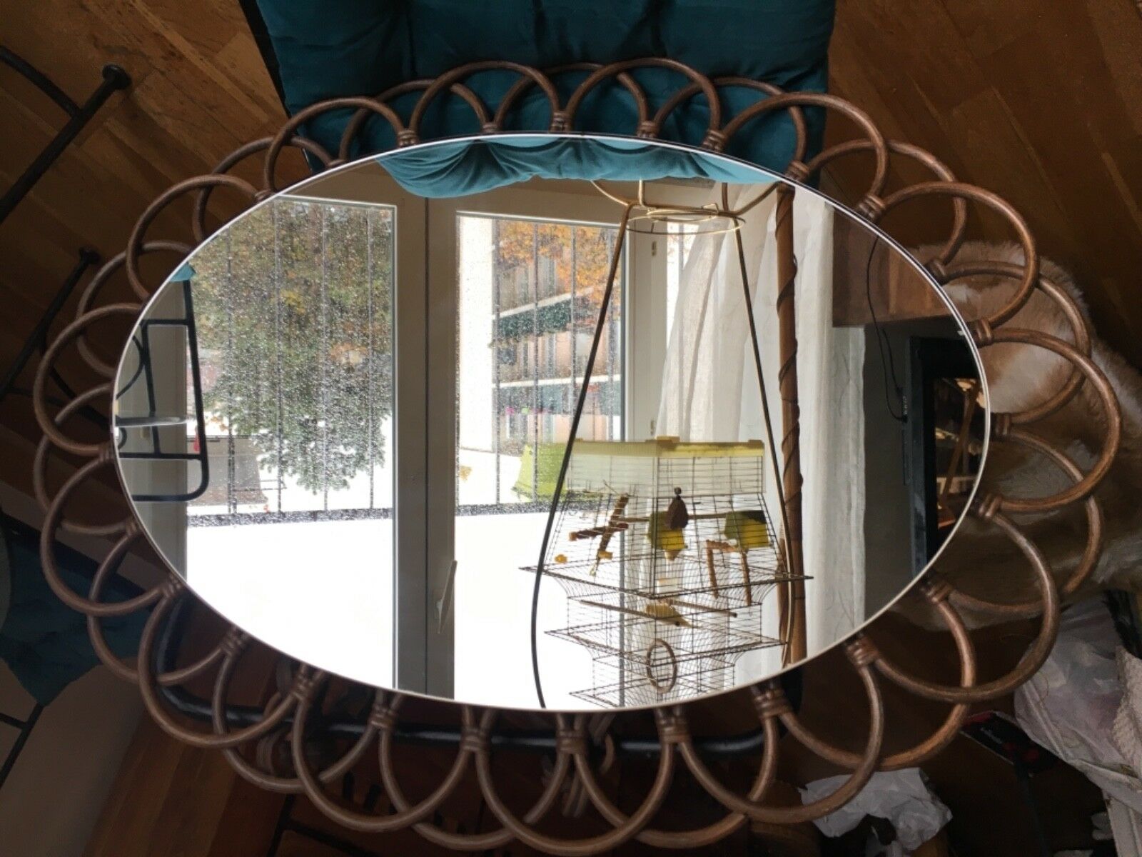 Vintage sun mirror in 60s rattan with rattan fastener 57x40cm