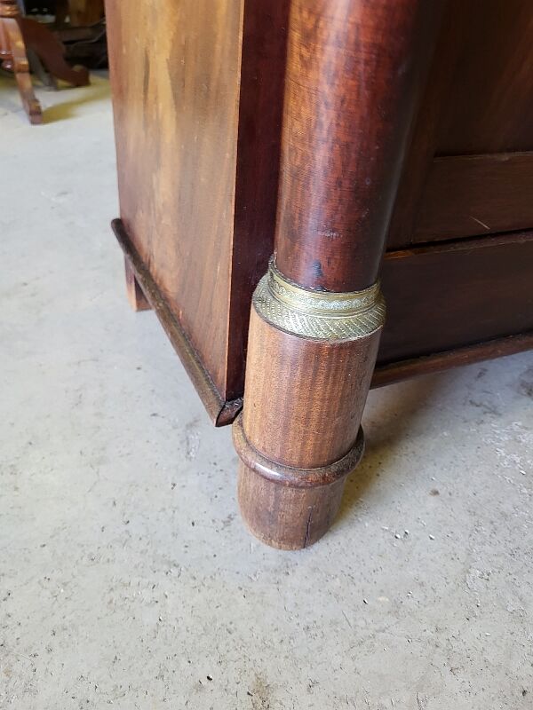 Empire library showcase in mahogany