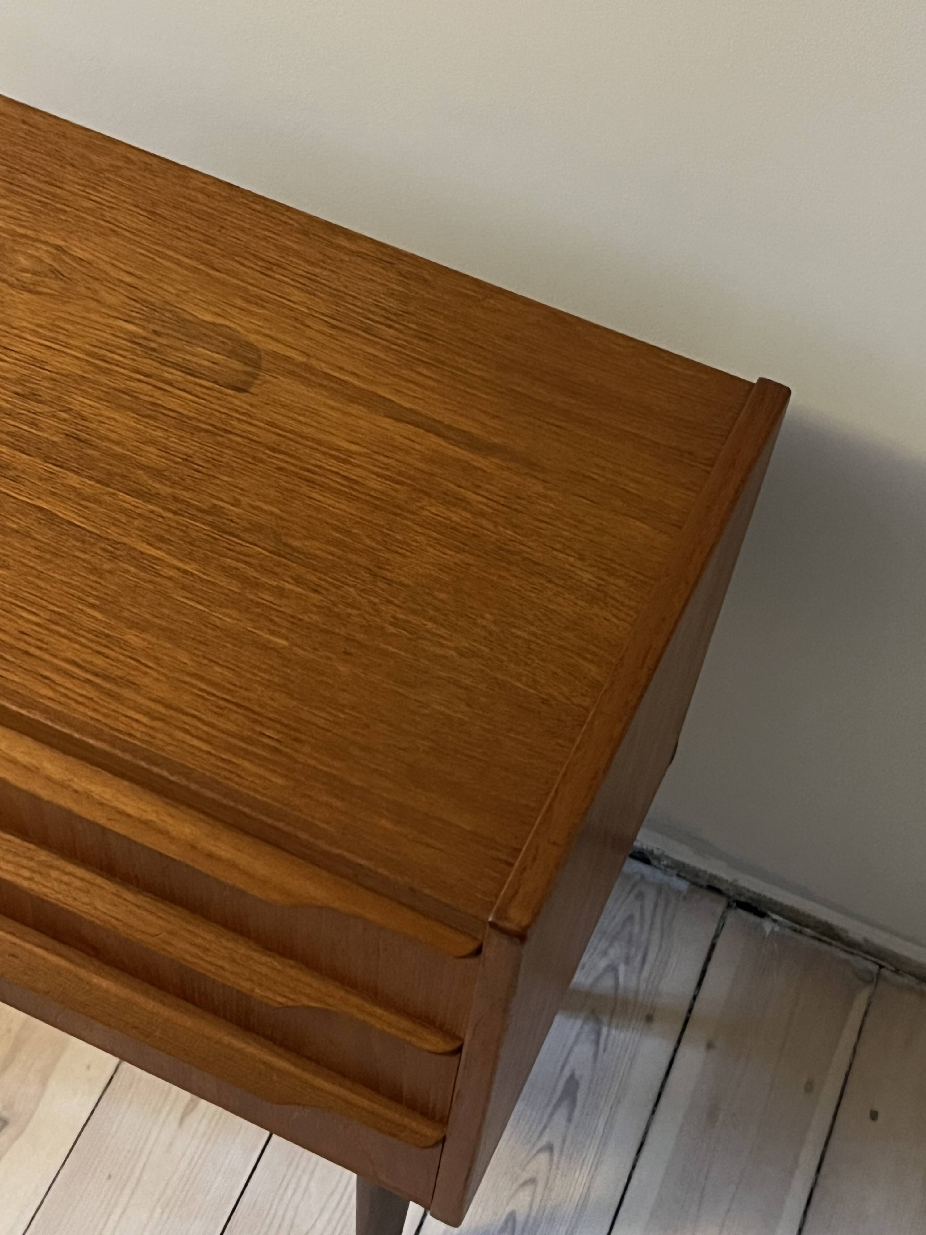 Commode vintage danoise des années 1960