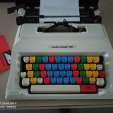 Underwood 152 typewriter
