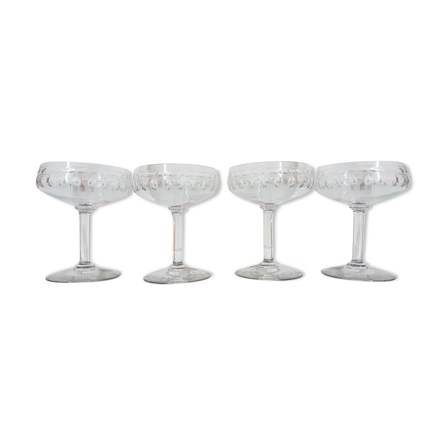 Set of 4 glasses cut Crystal