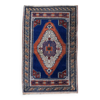 Tapis d'orient turque yayali  - dimensions : 1.17 x 1.90 mètres