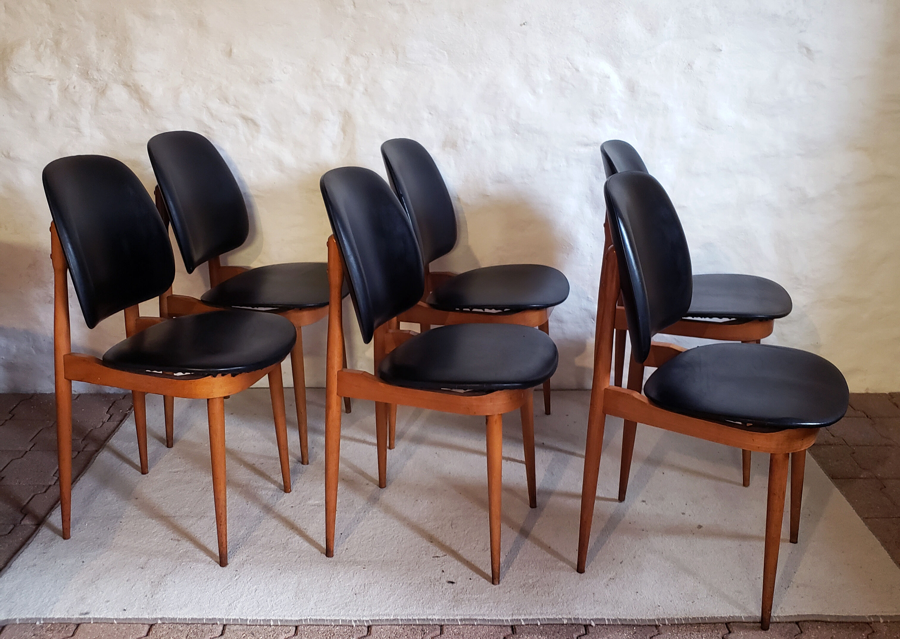 Series of 6 chairs Baumann Pegasus