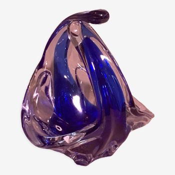 Ashtray in transparent and blue blown glass with a design shape