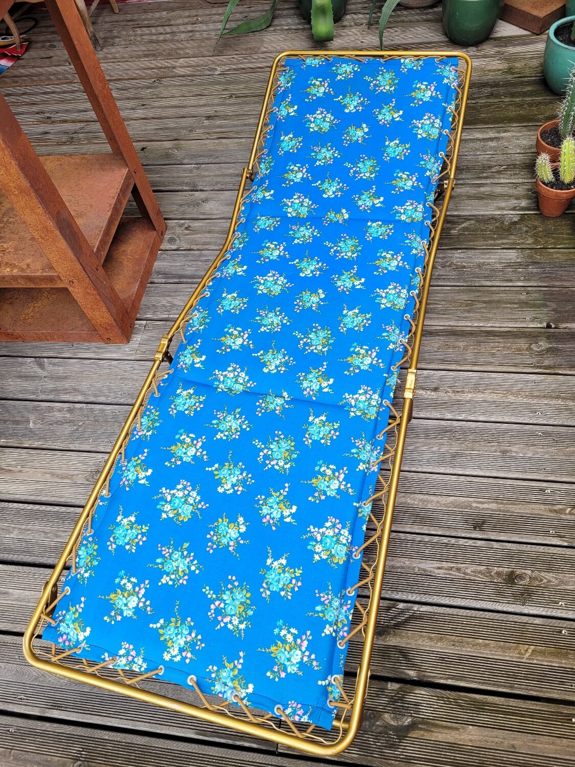 Vintage Samti camp bed