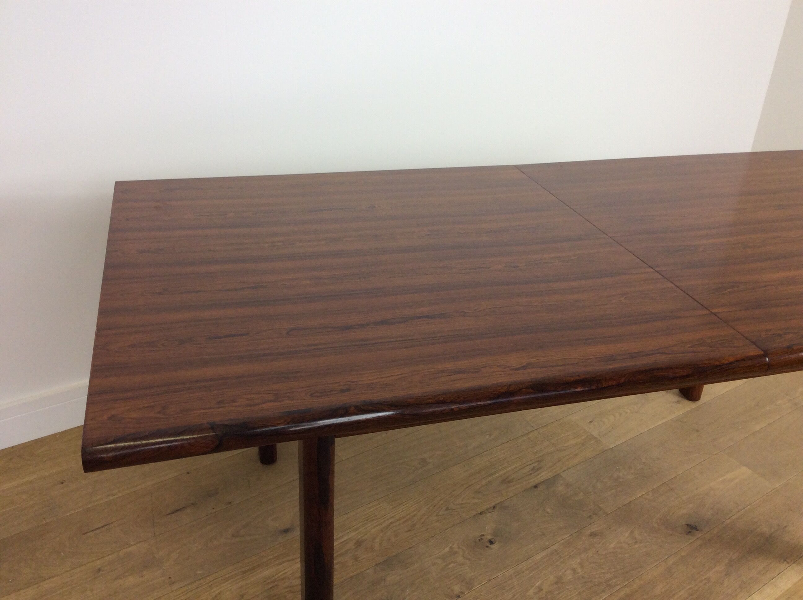 Mid century extendable dining table