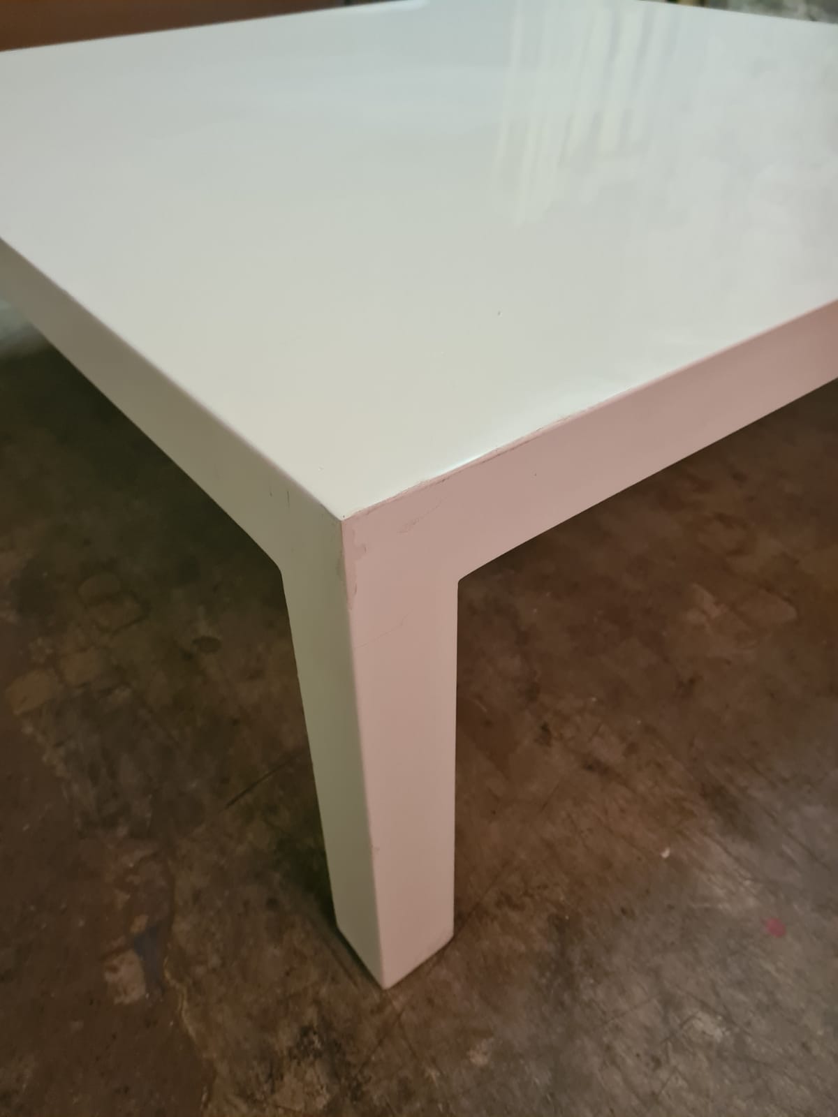 Table basse vintage bois massif