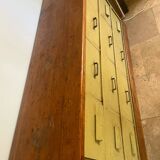Workshop cabinet