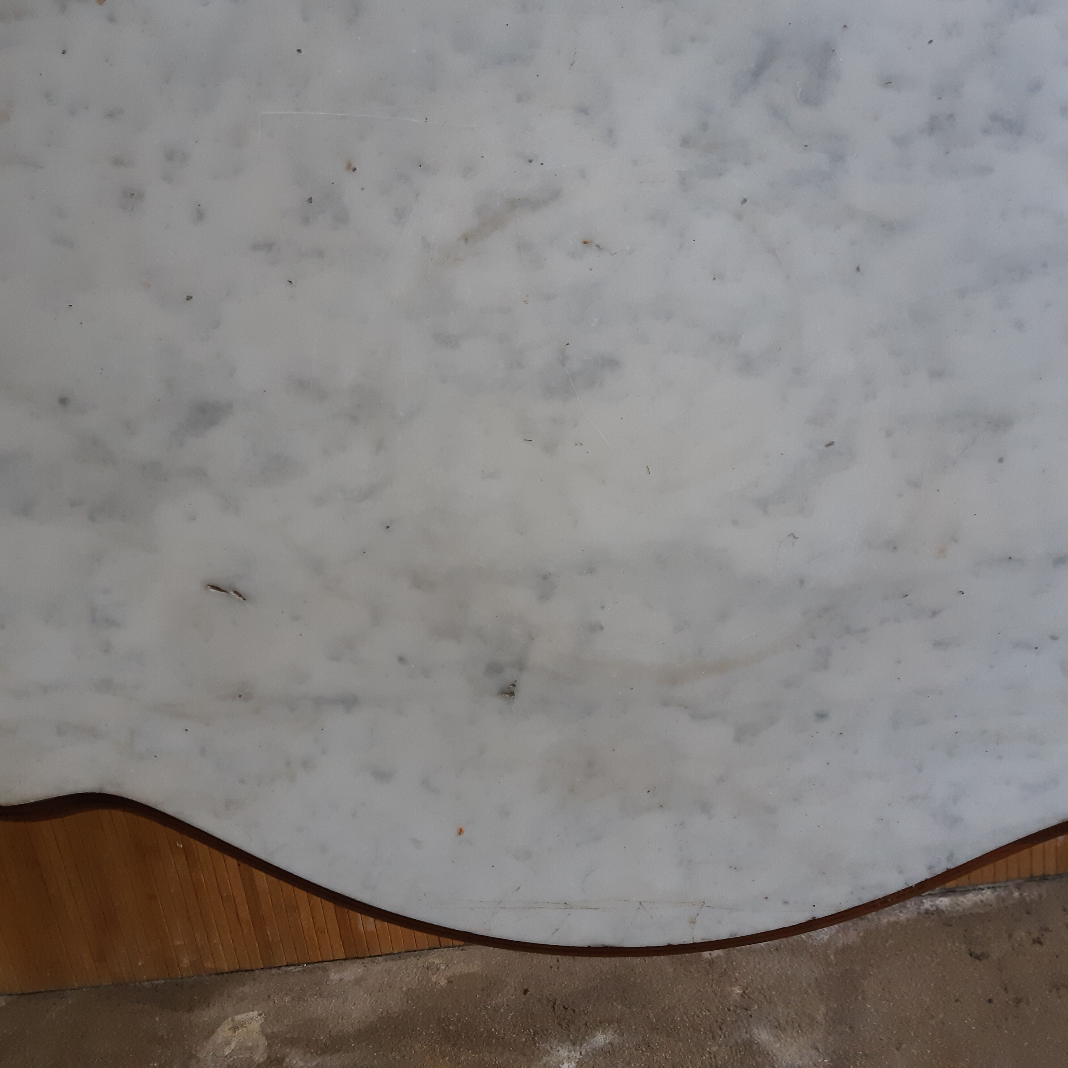 Mahogany pedestal table