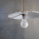 Suspension ancienne en tôle émaillée verte