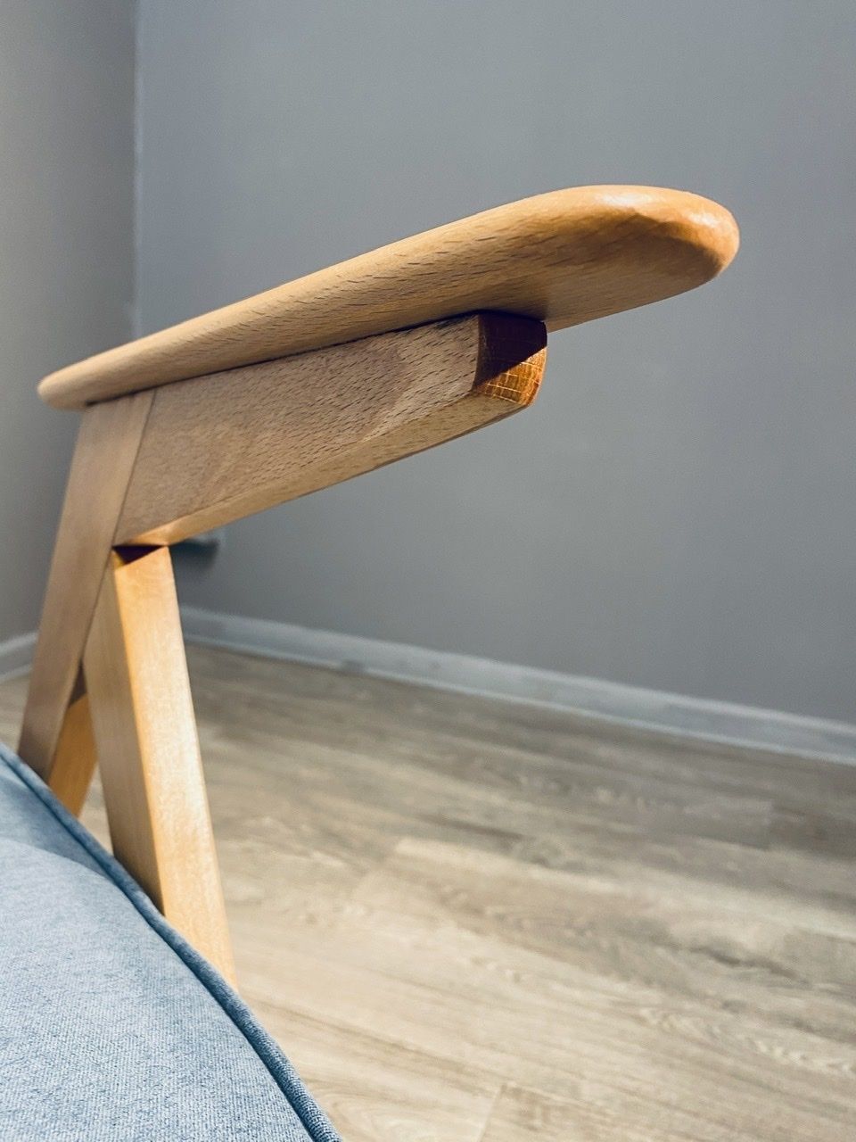 Paire de fauteuils par J. Chierowski 1960